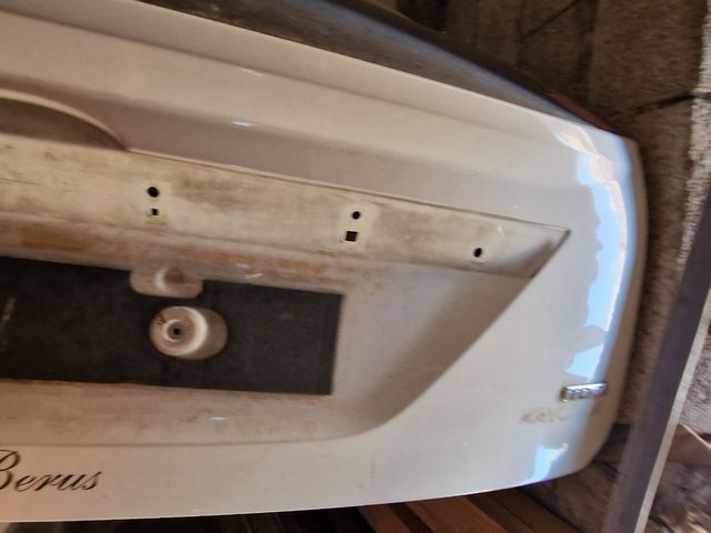 Portón Ford Focus MK2 (2009)