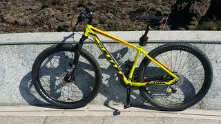 Lote de dos Bicicletas Scott Aspect y Scott Carbon
