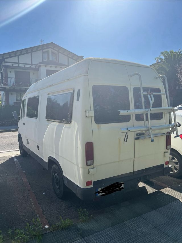 Mercedes-Benz T1 1991