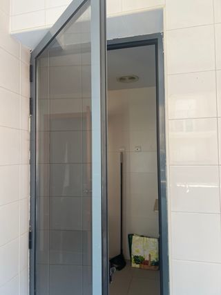 Puerta cristal marco antracita