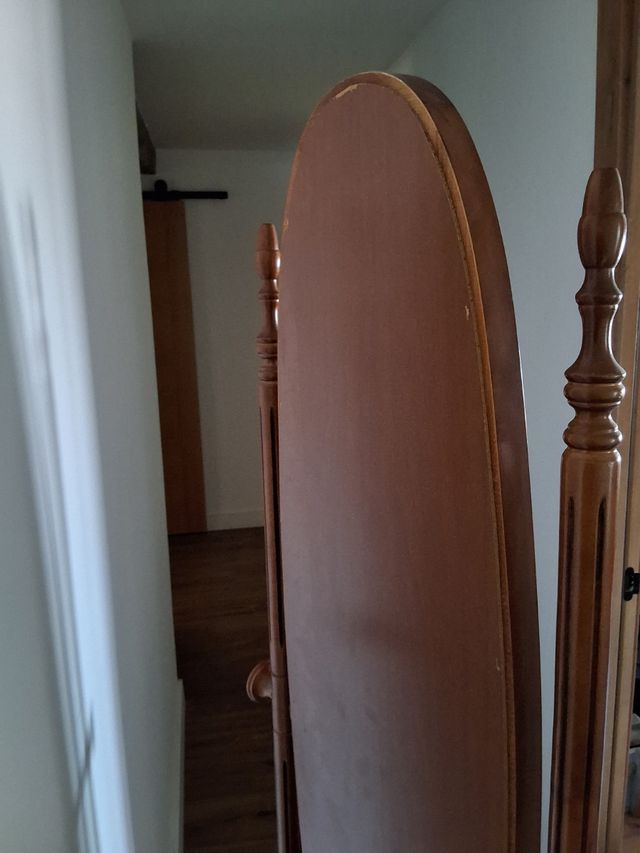 Espejo antiguo de madera