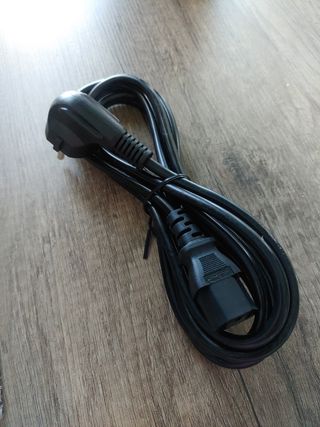 Cable alimentación PC