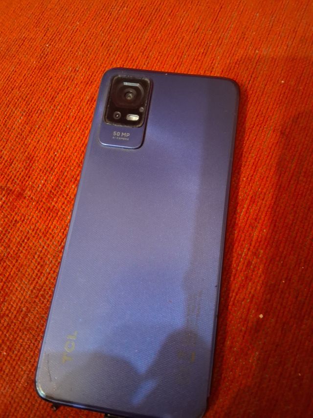 Móvil para reparar o piezas