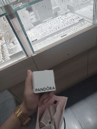 Anillo Pandora plata