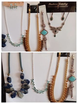 4 juegos bisutería: collares y pulseras.
