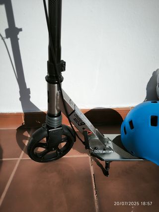 Patinete OXELO Mid 9 ➕ Casco y Protección