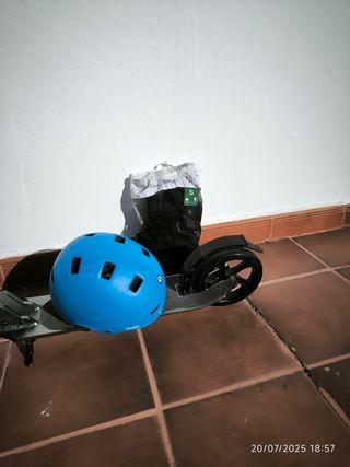 Patinete OXELO Mid 9 ➕ Casco y Protección