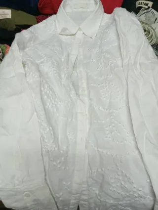 Lote 30 prendas mujer y 4 pañuelos/bufandas