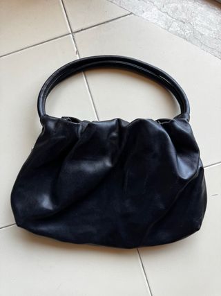Borsa nera borchie 
