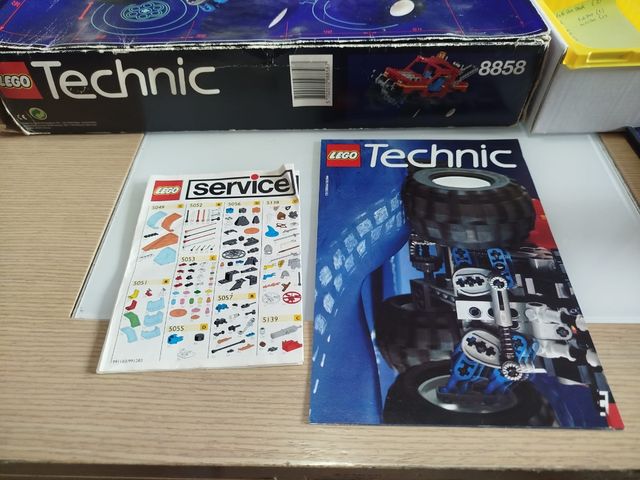 LEGO  TECHNIC  REMOLCADOR