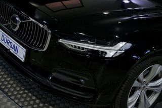 Volvo V90   2.0 D4 Momentum Pro Auto 