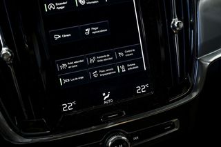 Volvo V90   2.0 D4 Momentum Pro Auto 