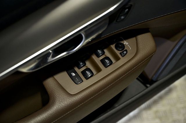 Volvo V90   2.0 D4 Momentum Pro Auto 