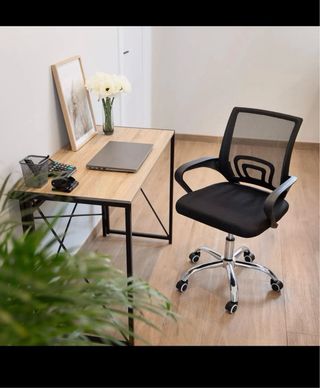 Silla oficina giratoria negra
