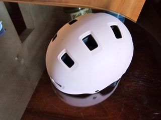 Casco niña patinaje