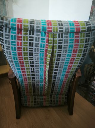 Sillón reclinable multicolor