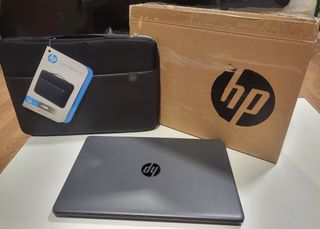 Portátil HP (Intel Core i3-10110U)
