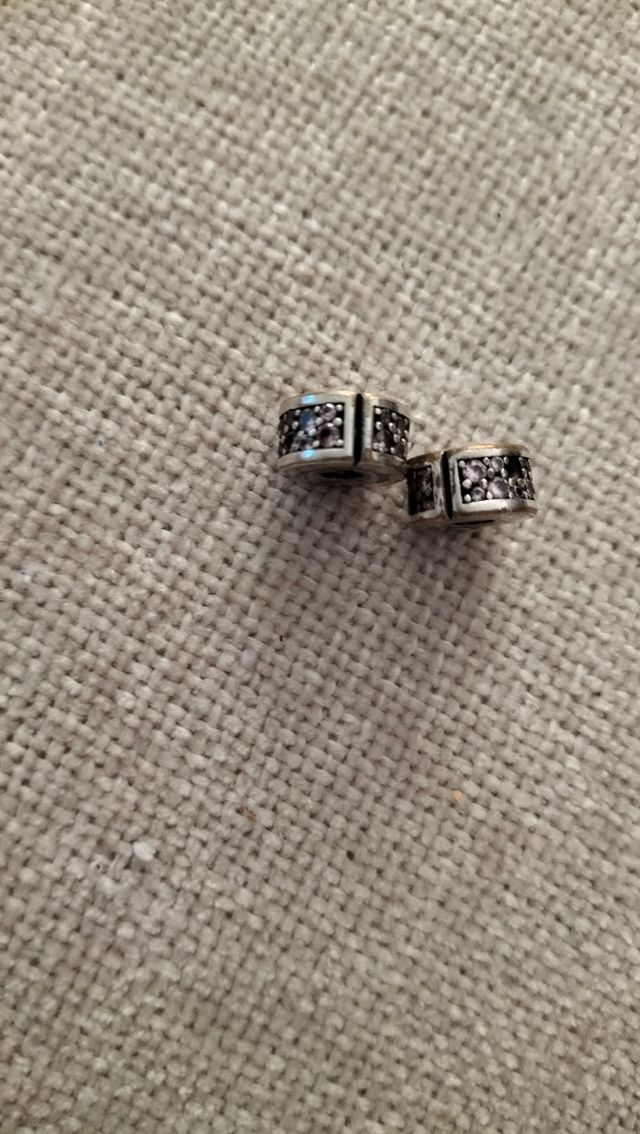 2 Charms Clips con piedras Rosas