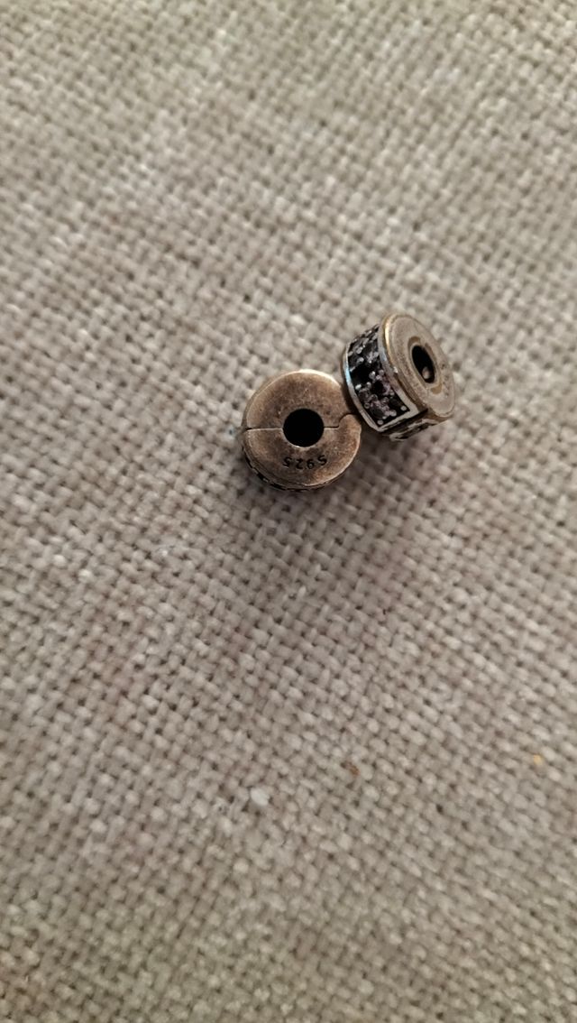 2 Charms Clips con piedras Rosas