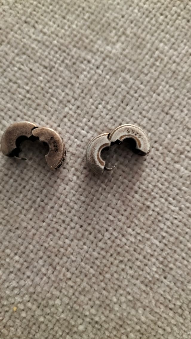 2 Charms Clips con piedras Rosas