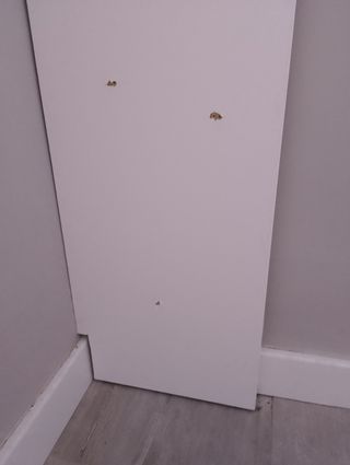 Estantería blanca de madera