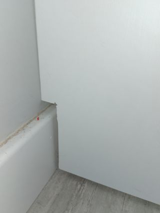 Estantería blanca de madera