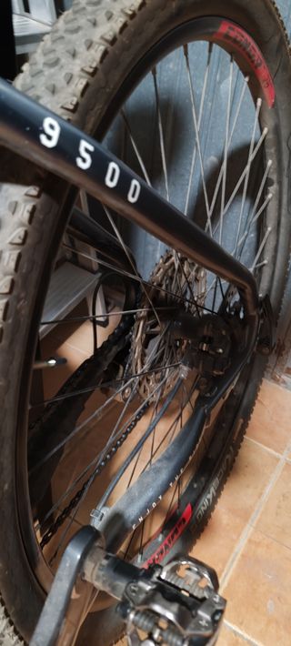 Bicicleta MTB Conor 9500.