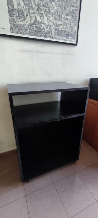 Estanteria negra oficina