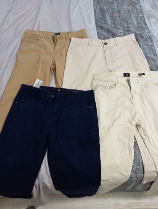 4 Pantalones Hombre Talla 32: Beige,Azul y marrón