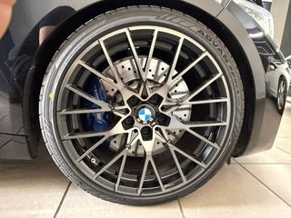 BMW M2 PERFORMANCE