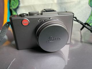 Leica D-Lux 5 Titanio Special Set
