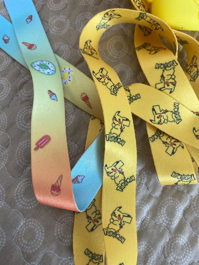 Monederos nuevos kawaii para niña: Donut y Pikachu