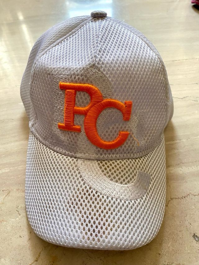 Gorras variadas - 9 piezas