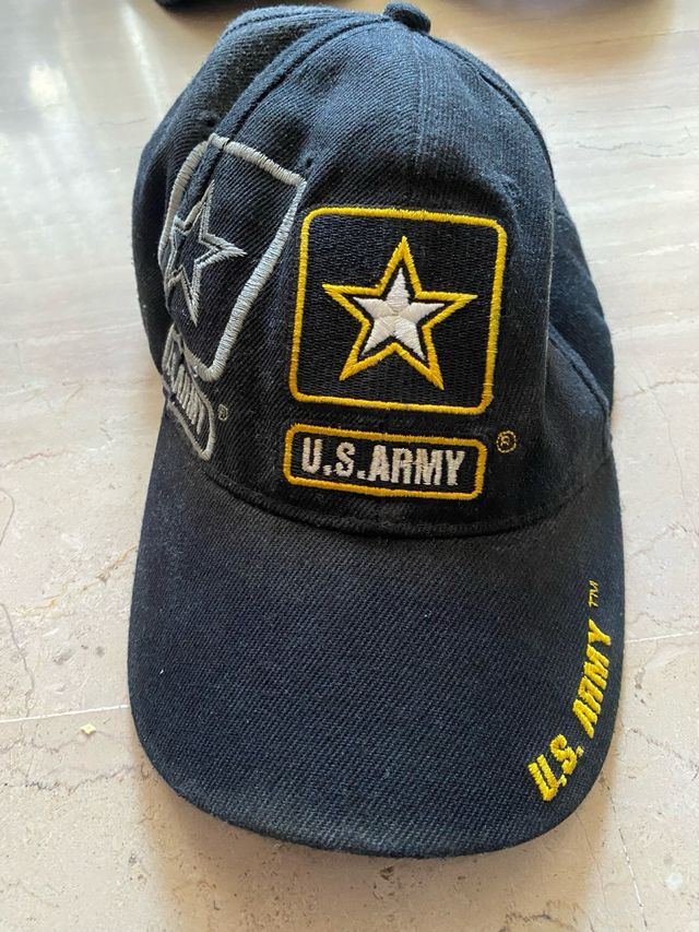 Gorras variadas - 9 piezas