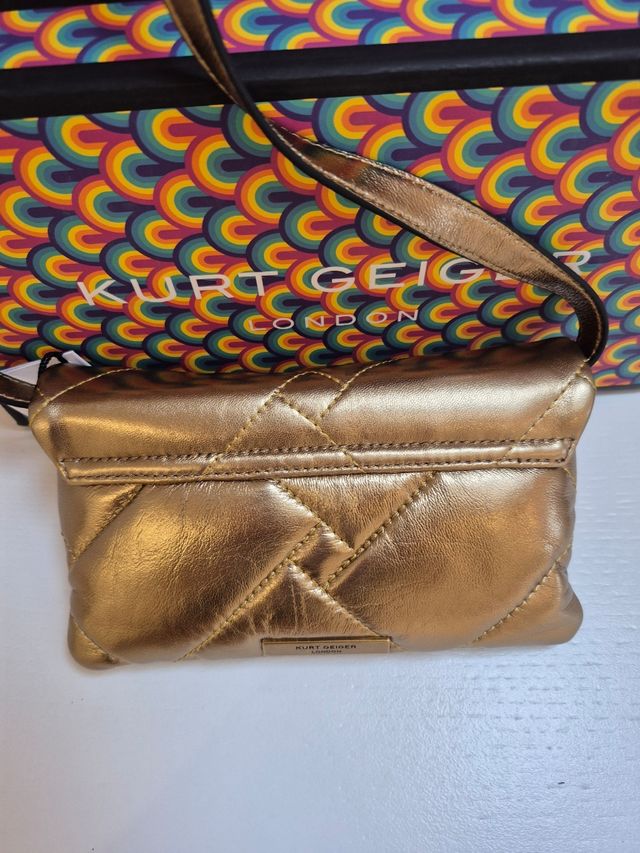 Bolso Kurt Geiger dorado