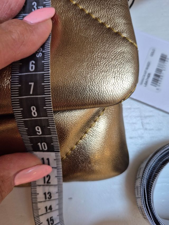 Bolso Kurt Geiger dorado