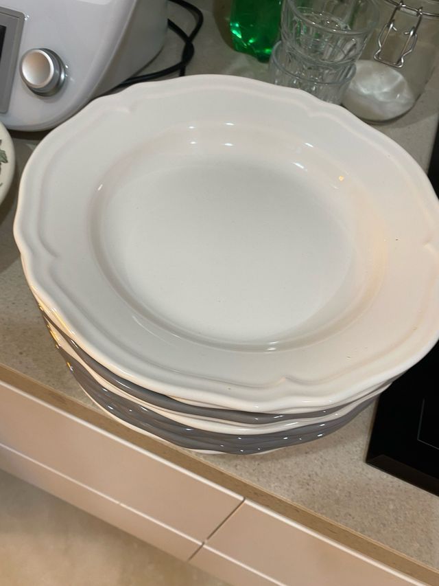 Vajilla Ikea 32 platos