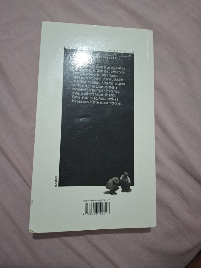 El medallón perdido (Espacio Abierto / Open Spa...