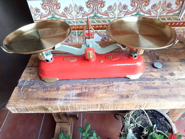 Balanzas antiguas de cocina