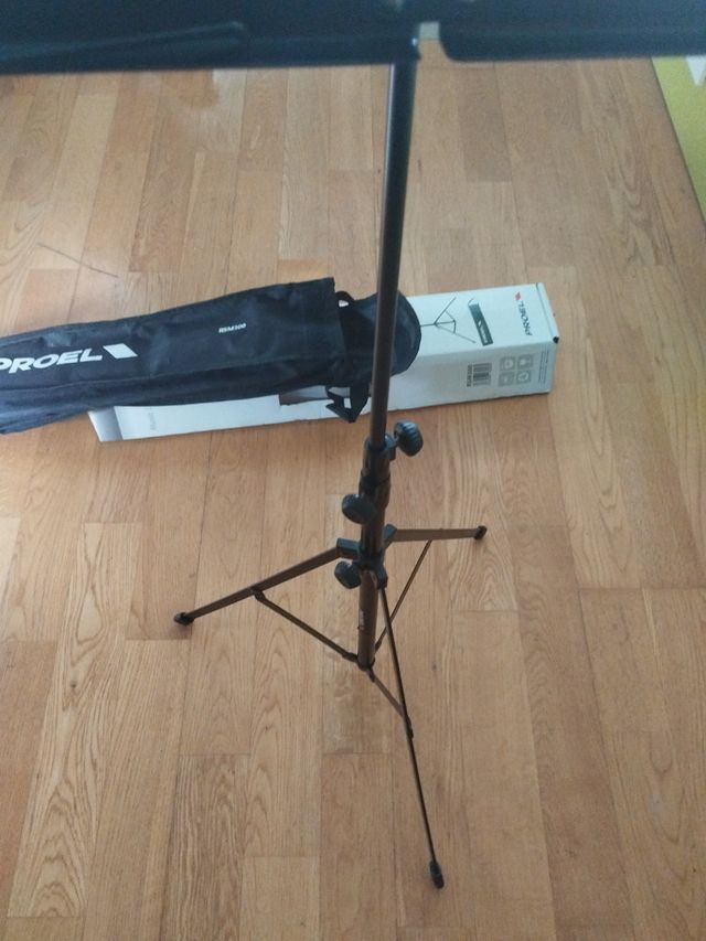 Atril partituras PROEL RSM300