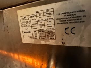 Parrilla de gas de piedras de carbon