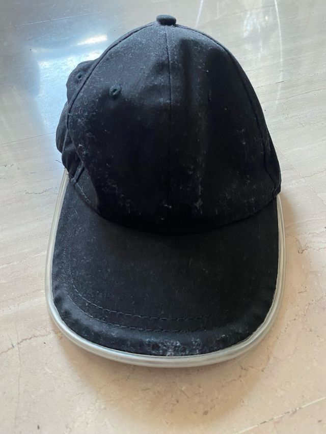 9 Gorras Negras - Variadas