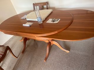 Mesa oval extensible madera