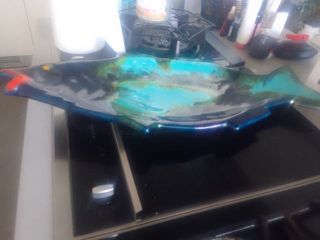 Bandeja pez cerámica azul-negro