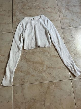 Top corto blanco manga larga