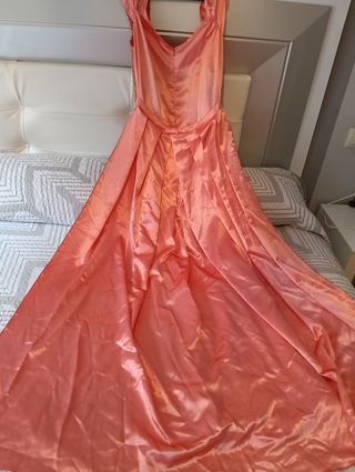 Vestido fiesta largo coral