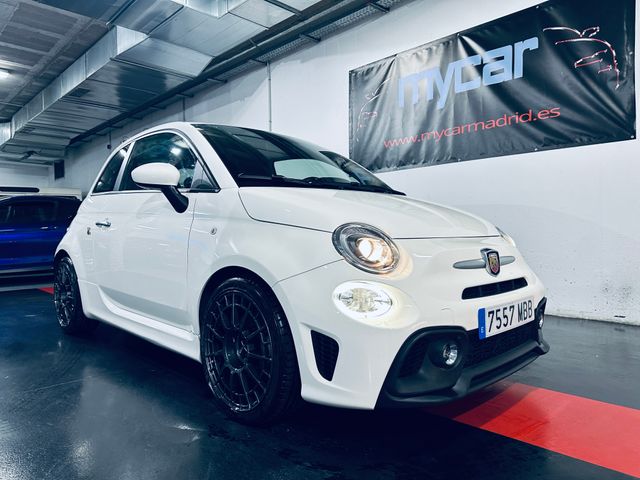 Abarth 595 2022