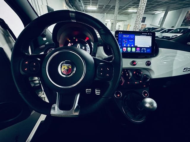 Abarth 595 2022