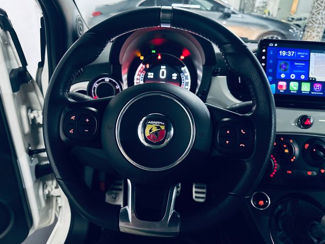 Abarth 595 2022
