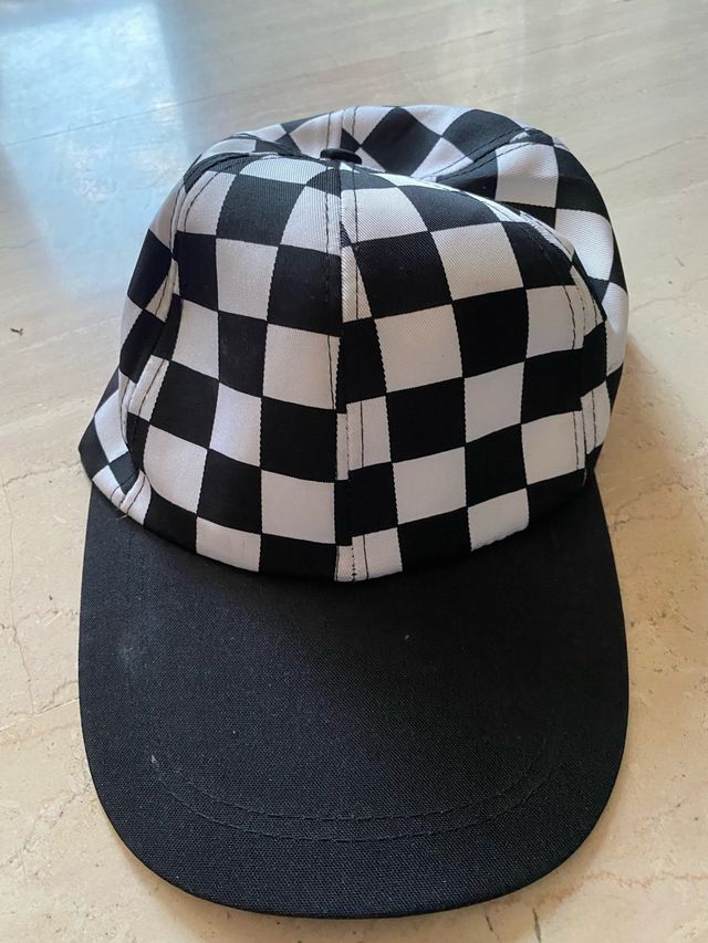 10 Gorras Variadas